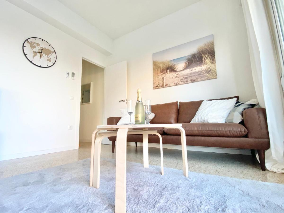 Apartamento "Navarra" 350M De La Playa Playa de Gandia Екстериор снимка